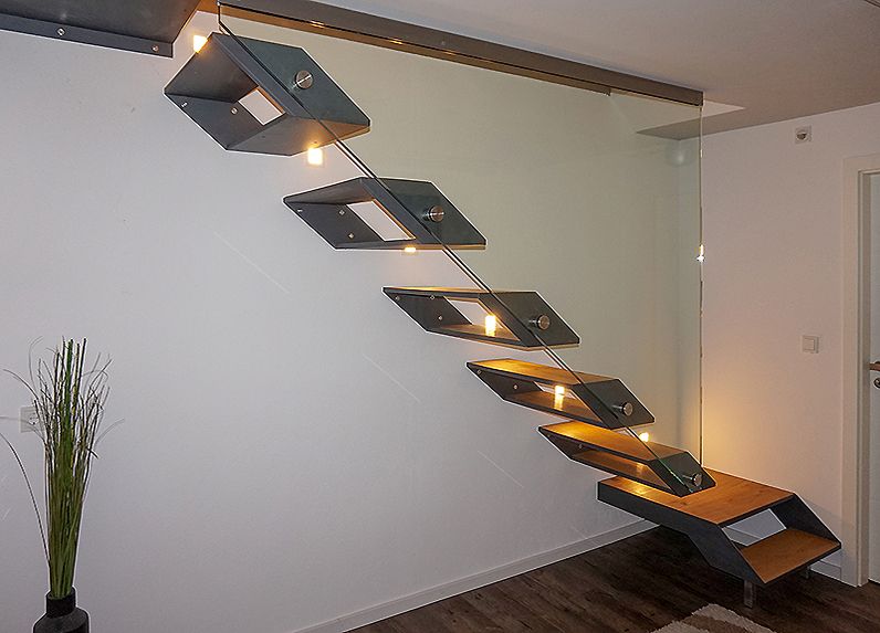 Treppen konfigurieren: Was sind die Vor- und Nachteile von verschiedenen Treppenmodellen?