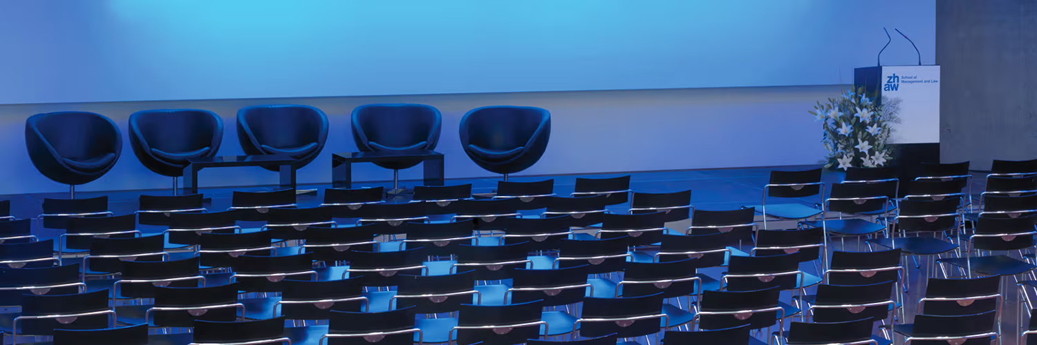 Konferenz- und Kongressmöbel mieten: Optimal für Ihre Veranstaltung