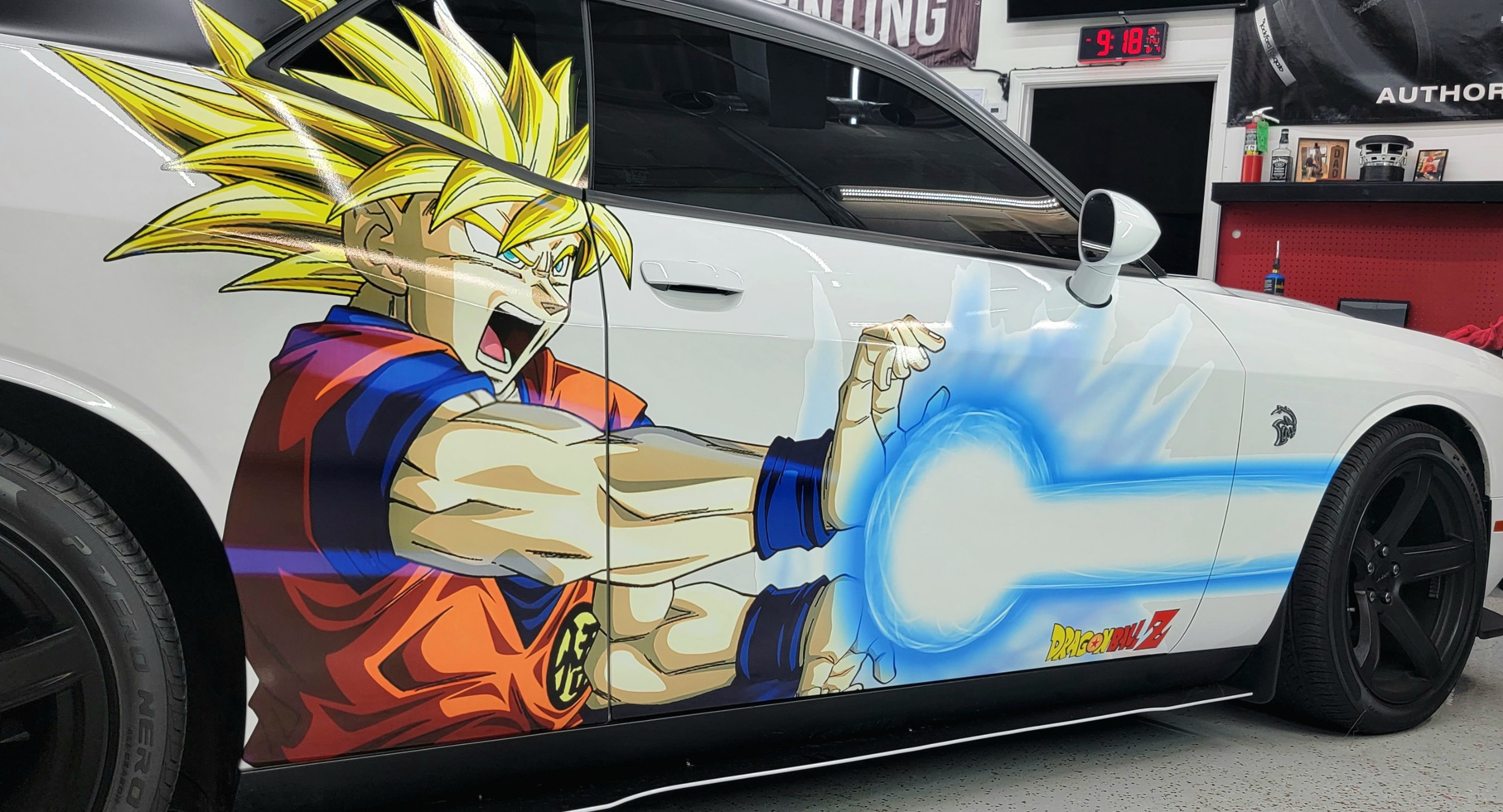 Was kostet es ein Auto zu folieren? Entdecken Sie die 10KWRAPS Anime-Folienwelt