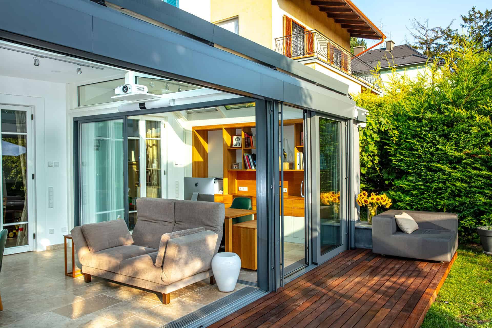 So pflegen und reinigen Sie Ihren Carport aus Metall richtig